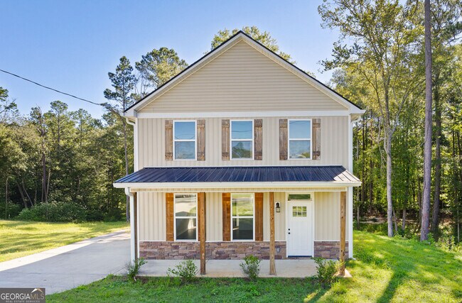 Building Photo - 205 Pinecrest Rd