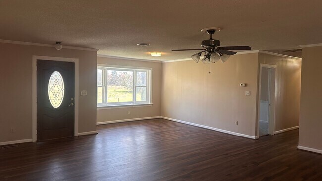 Foto del edificio - 468 Sandy Foundation Rd