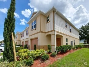 Building Photo - 3846 Hampstead Ln