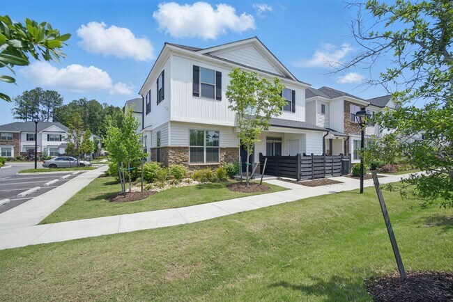Foto del edificio - 606 Kathy Ann Way W