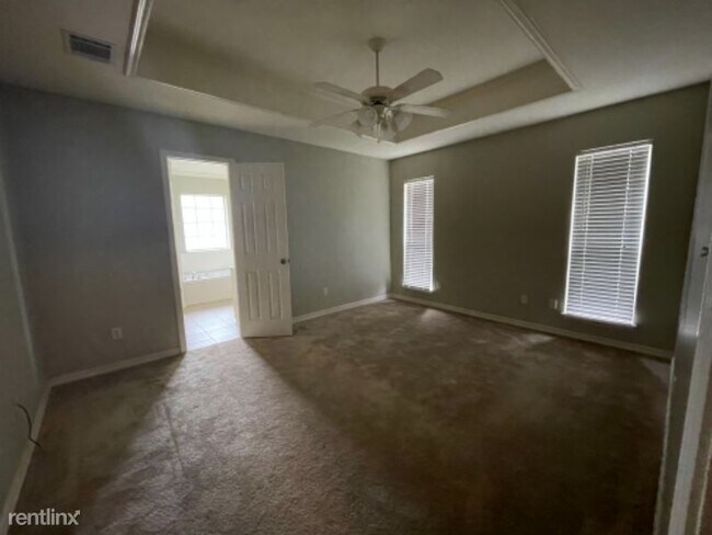 Foto del edificio - 3 br, 2 bath House - 3302 Dunmore Pl