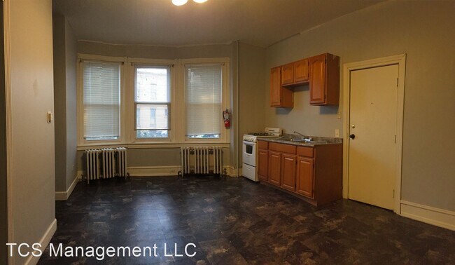 Building Photo - 5900 Haverford Ave