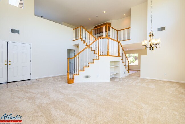 Foto del edificio - 6325 Windrow Ct