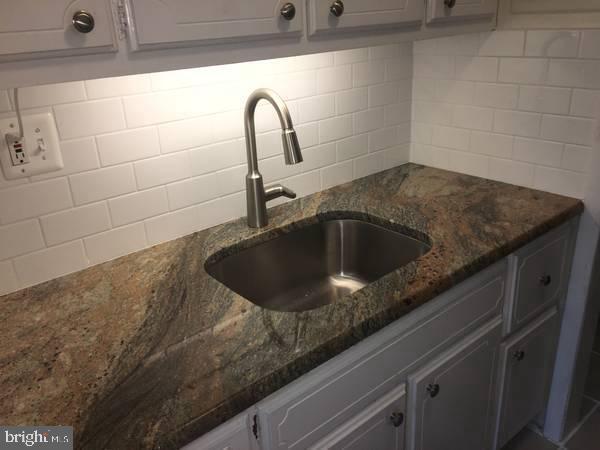 Foto principal - 740 S White Horse Pike
