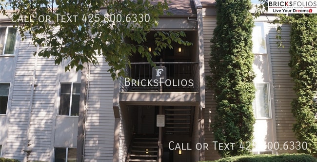 Building Photo - 14620 NE 32nd St