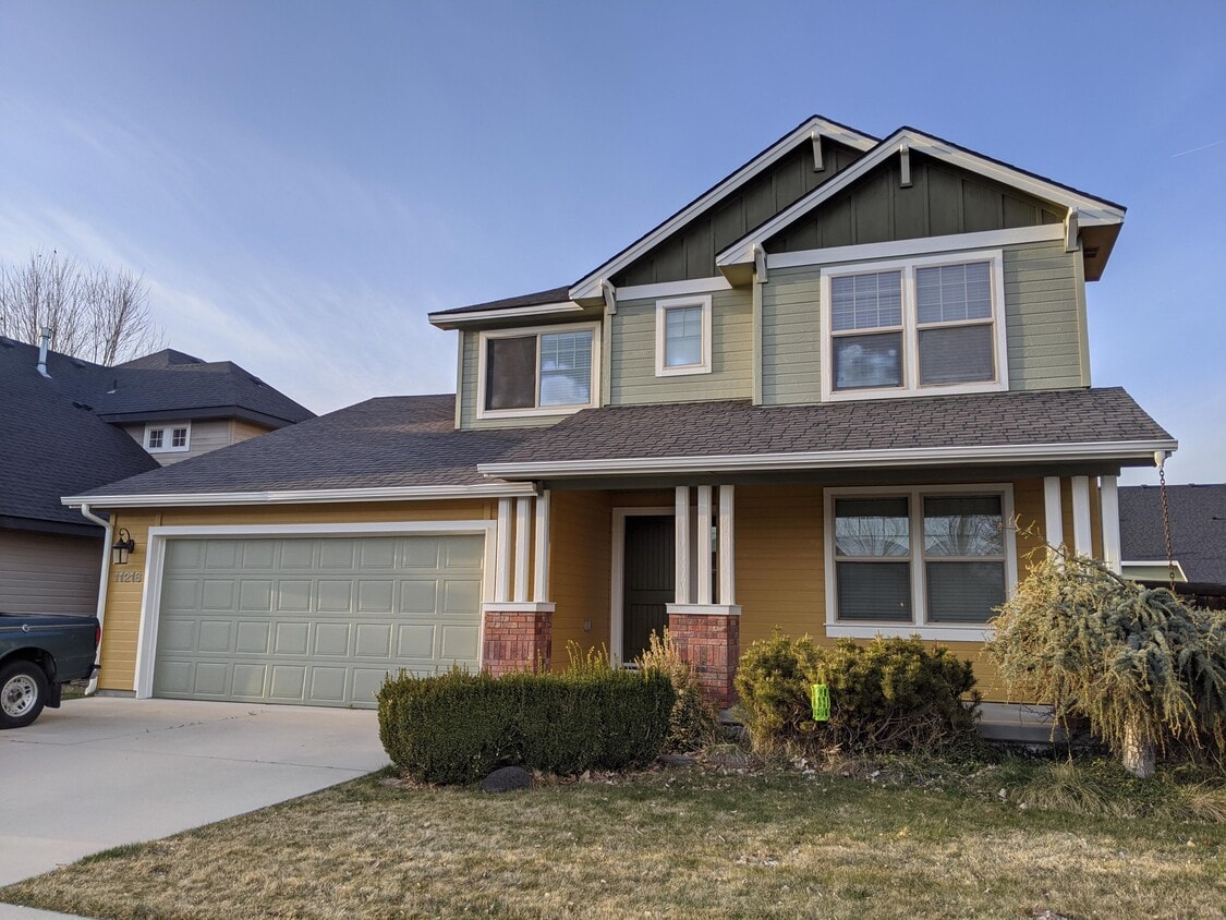 Primary Photo - 11218 W Hazelwood Dr