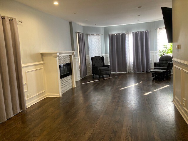 Foto del edificio - 4708 W 20th St