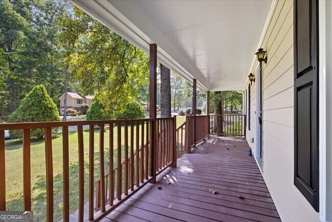 Foto del edificio - 4201 Autumn Lake Dr