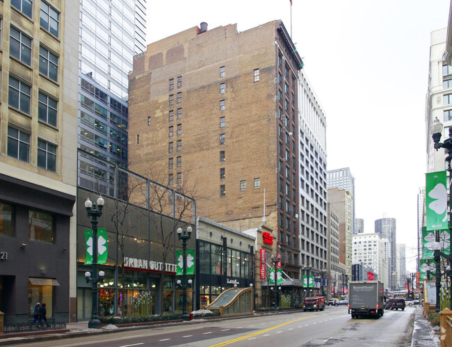 Building Photo - SAIC - Jones Hall