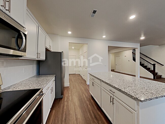 Foto del edificio - 12401 83rd Ave E