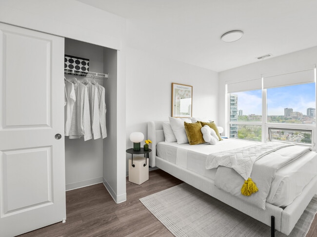 Building Photo - Vogue Residences