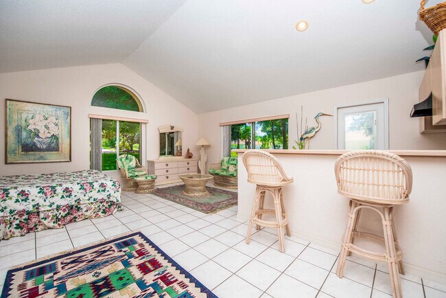 Foto del edificio - 7841 Swiss Fairways Ave