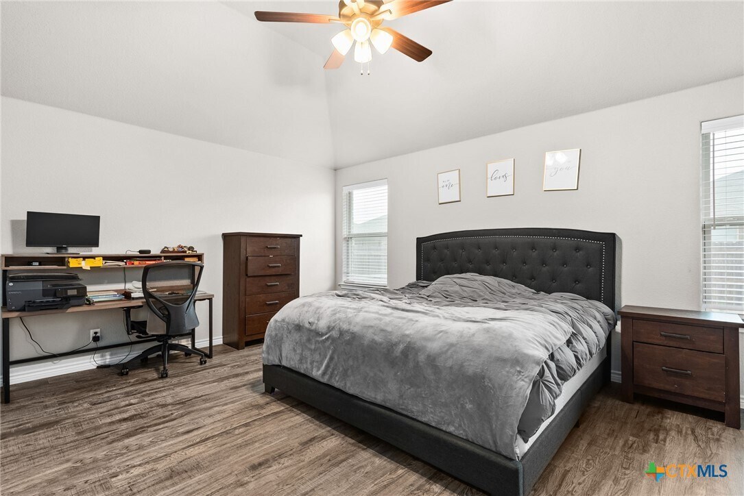Foto principal - 907 Mclaury Cove