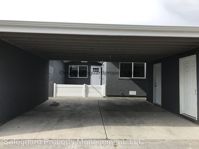 Building Photo - 3 br, 2 bath House - 1269 E 5600 S