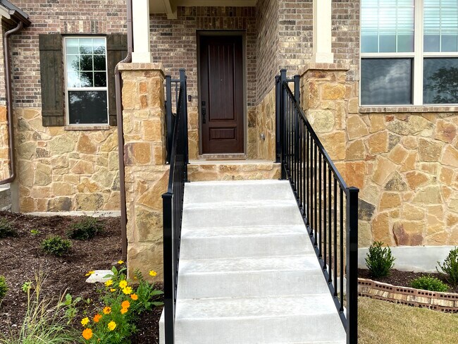 Building Photo - 12804 Windy Gap Dr