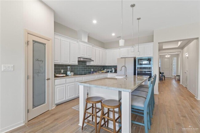 Building Photo - 14130 Wichita Falls Ln