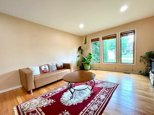 Building Photo - 450 Foxford Dr