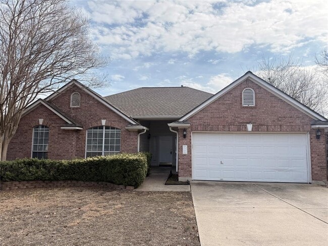 Building Photo - 708 Spring Brook Ln