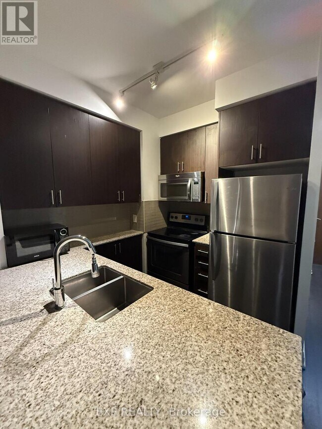 Photo du bâtiment - 9582 Markham Rd