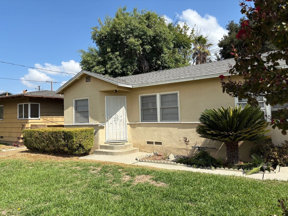 Primary Photo - 441-443 W. McKinley Ave