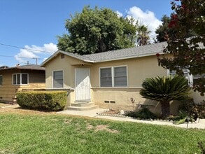 Building Photo - 441-443 W McKinley Ave