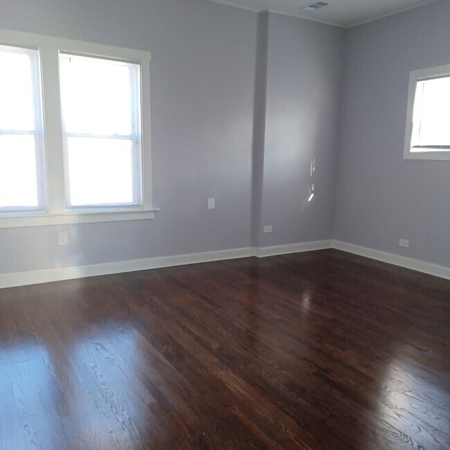 Foto del edificio - 1617 S Fairfield Ave