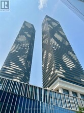 Building Photo - 138 Downes St
