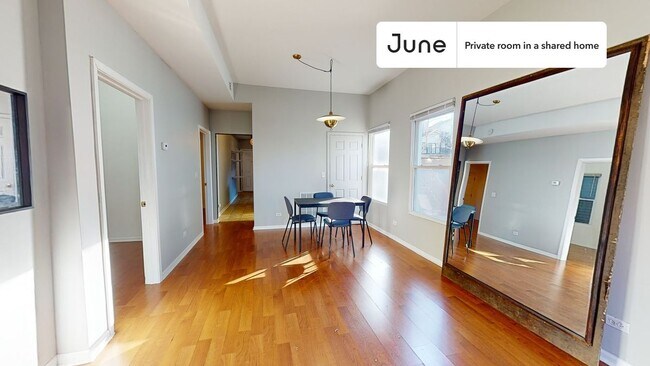 Foto del edificio - Room in Shared 3 bed/1 bath home