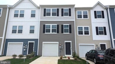 Building Photo - 151 Cooperage Rd
