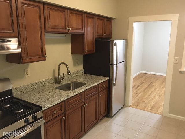 Building Photo - 2 br, 1 bath  - 82 Harrison Ave Apt #2