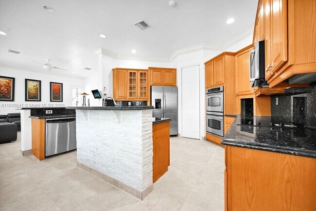 Building Photo - 11233 NW 71st Terrace