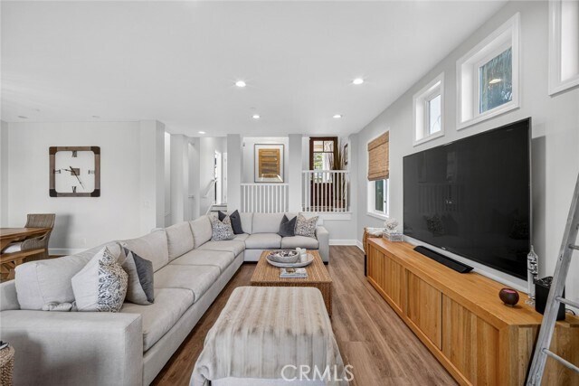 Foto del edificio - 214 Avenida Montalvo