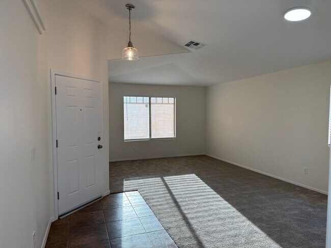 Building Photo - 3922 N Creosote Ct