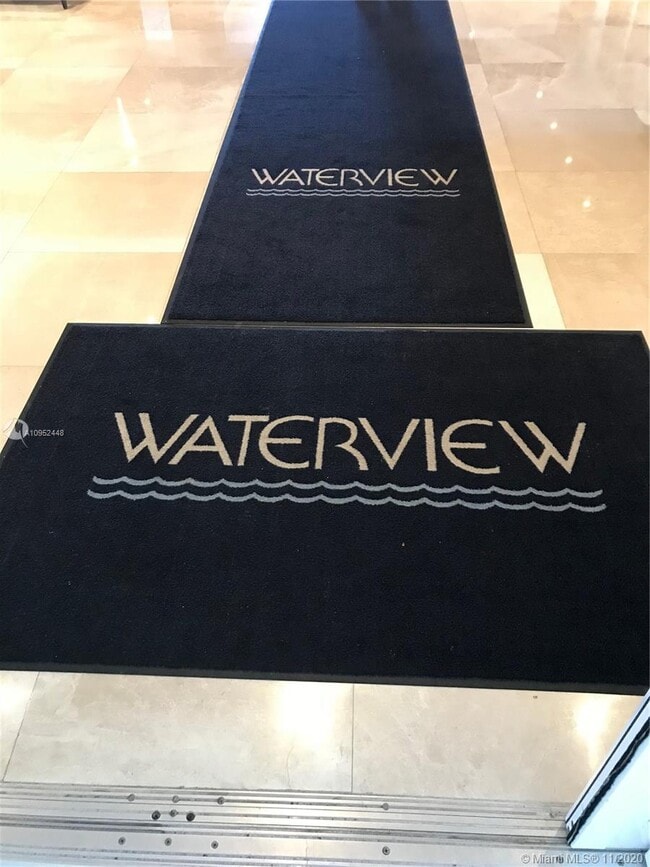 Foto del edificio - WATERVIEW CONDO