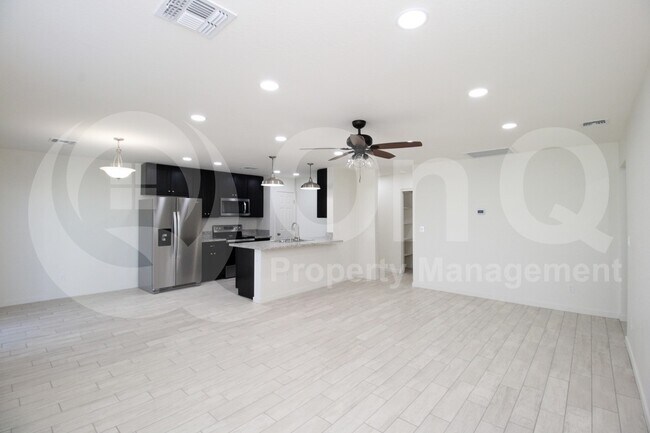 Foto del edificio - 13185 S San Simon Rd