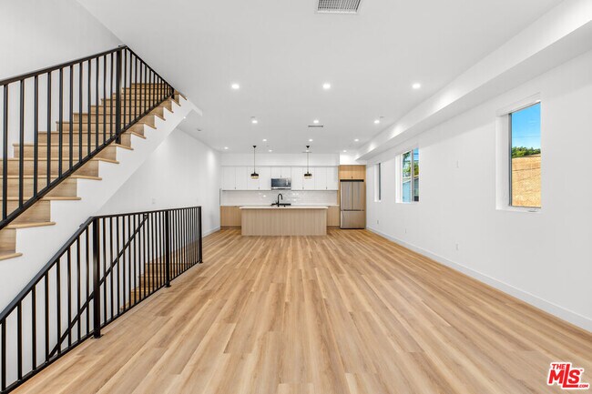 Foto del edificio - 5225 20th St