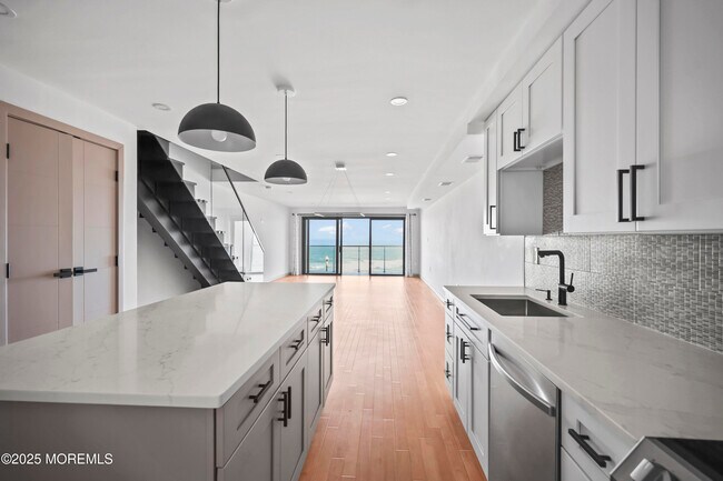 Foto del edificio - 510 Ocean Ave N