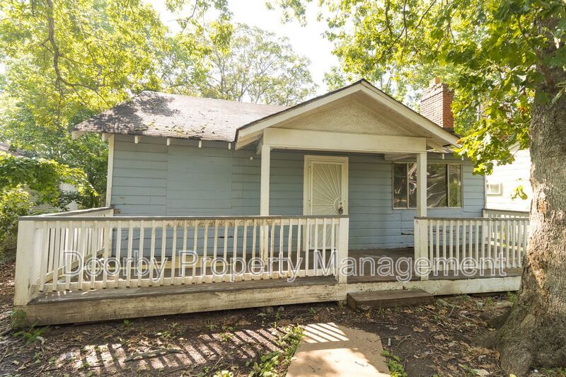 Foto principal - 857 Wheeler Ave