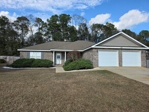 Building Photo - 401 E Morningview Dr