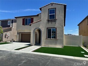 Building Photo - 30460 Arroyo Spgs St