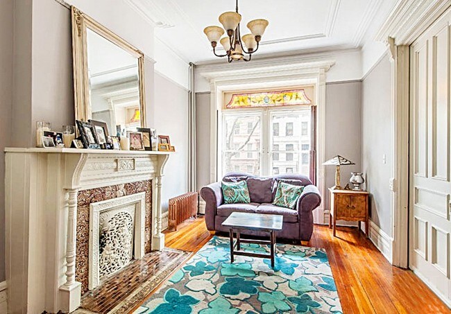 Foto del edificio - Brownstone Living in Bed Stuy