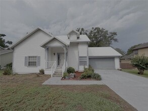 Building Photo - 8532 NW 35 Rd