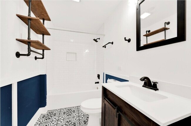 Bathroom upstairs - 716 NW Holcomb Dr