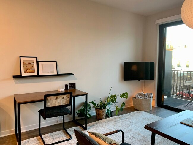 Foto del edificio - 8705 N 43rd St
