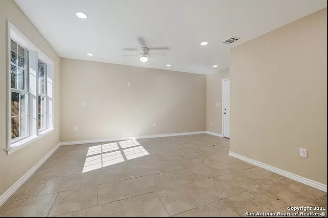 Living room - 7816 Sarepto