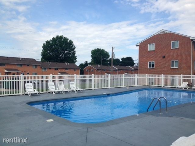 Building Photo - 1645 Wickham Ln