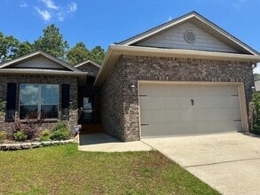 Building Photo - 6132 Whitebark Dr