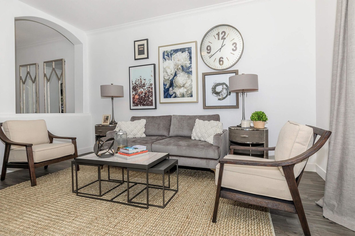 Apartment In Sabino Terrace