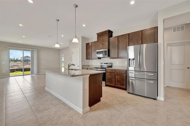 Building Photo - 4525 Pippin Ln