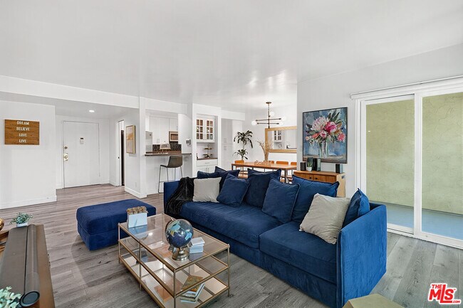 Foto del edificio - 6250 Buckingham Pkwy